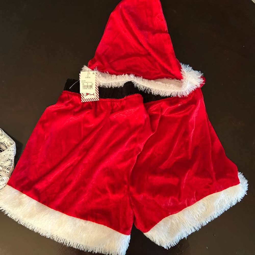 Red and white Santa Claus costume shorts - Picture 5 of 7